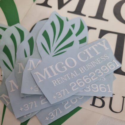 Ploterētas uzlīmes