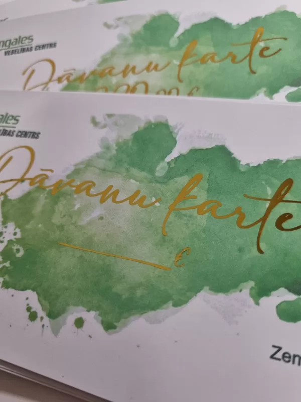 Dāvanu kartes ar zeltu
